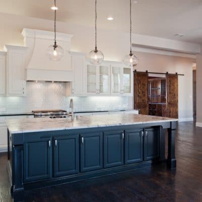 Custom Kitchen Cabinets