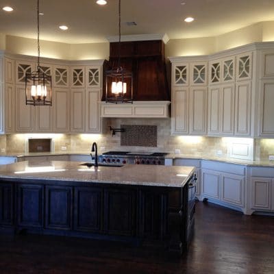 Custom Kitchen Cabinets