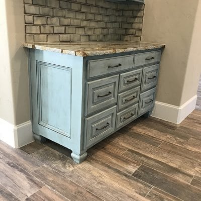 Custom Kitchen Cabinets