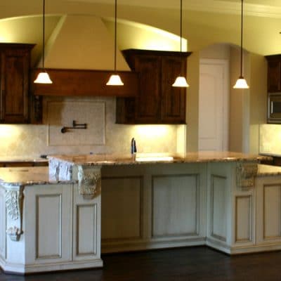 Custom Kitchen Cabinets