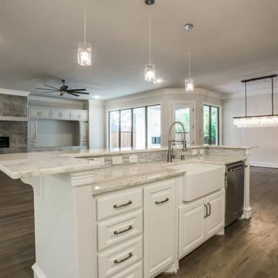 Custom Kitchen Cabinets