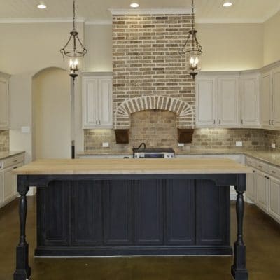 Custom Kitchen Cabinets