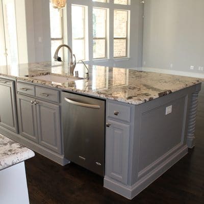 Custom Kitchen Cabinets