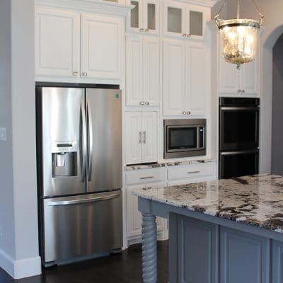 Custom Kitchen Cabinets