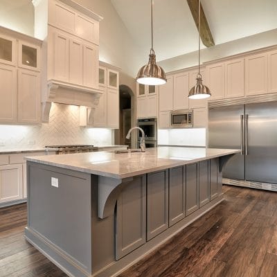 Custom Kitchen Cabinets