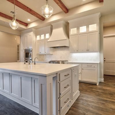 Custom Kitchen Cabinets