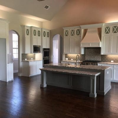 Custom Kitchen Cabinets