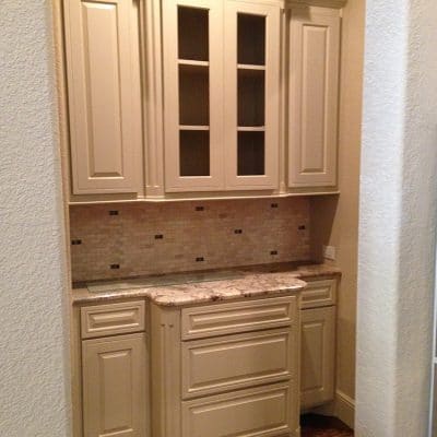 Custom Kitchen Cabinets