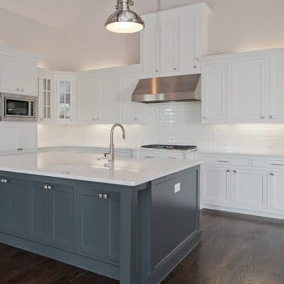 Custom Kitchen Cabinets