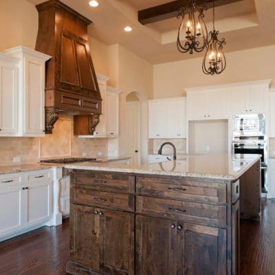 Custom Kitchen Cabinets